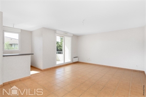 t3 à la vente -   31270  VILLENEUVE TOLOSANE, surface 62 m2 vente t3 - UBI432559112